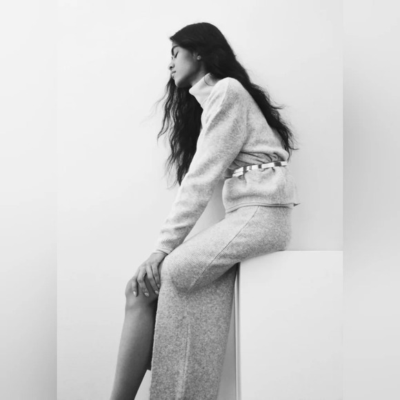 Mango  [L] Slit knitted skirt - Picture 5 of 8